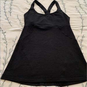 Lululemon women tank top size 6